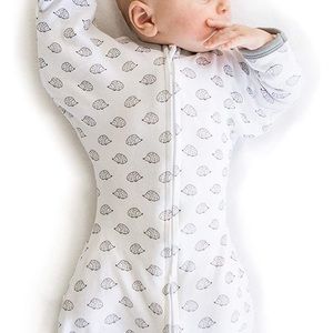 Baby swaddle 0-3 months